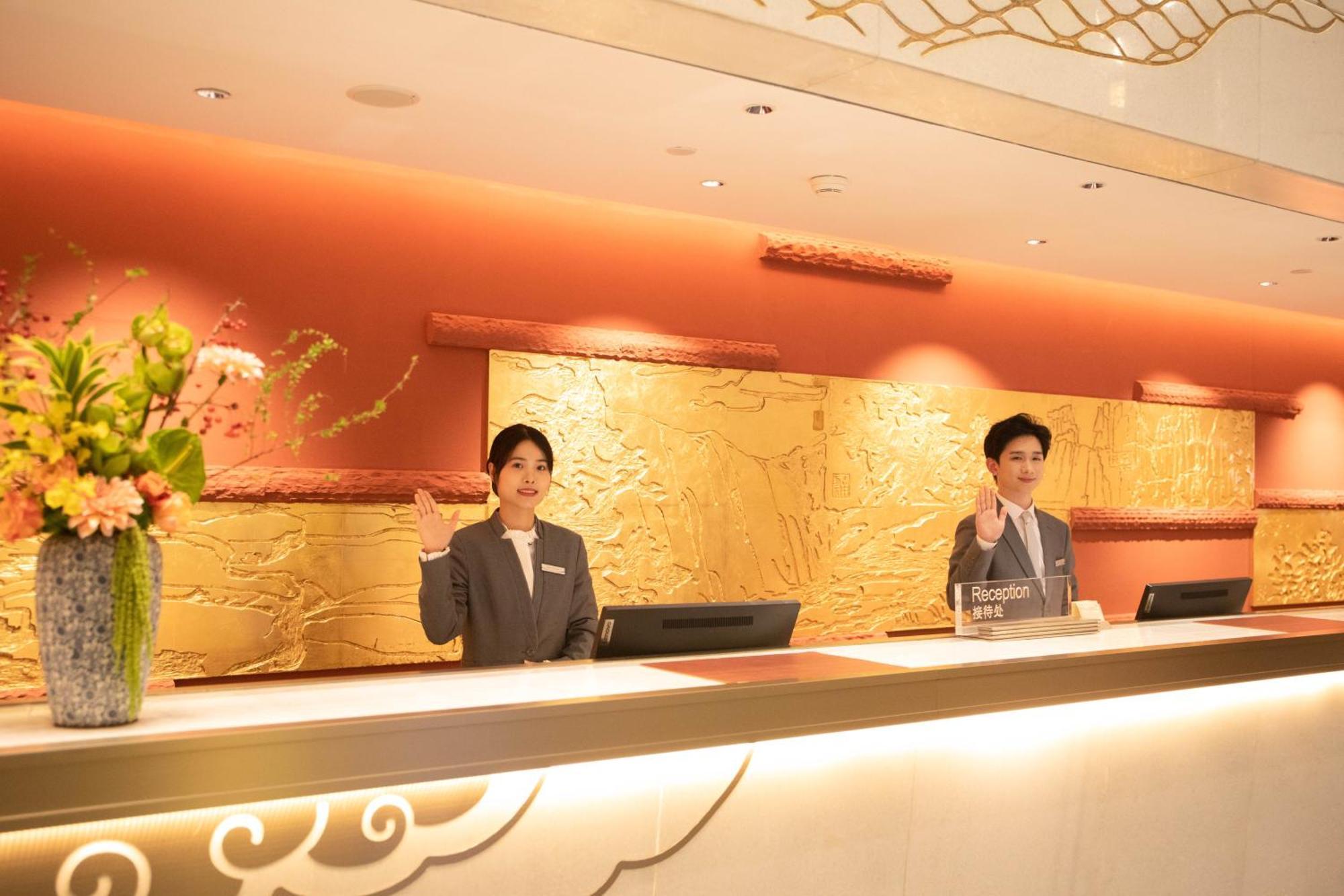 Guangzhou Baiyun International Convention Center Hotel Екстериор снимка